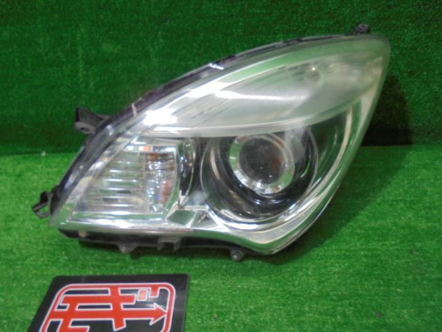 1Y-1328☆美品☆ANH20W アルファード☆右テールライト 内側 KOITO 58