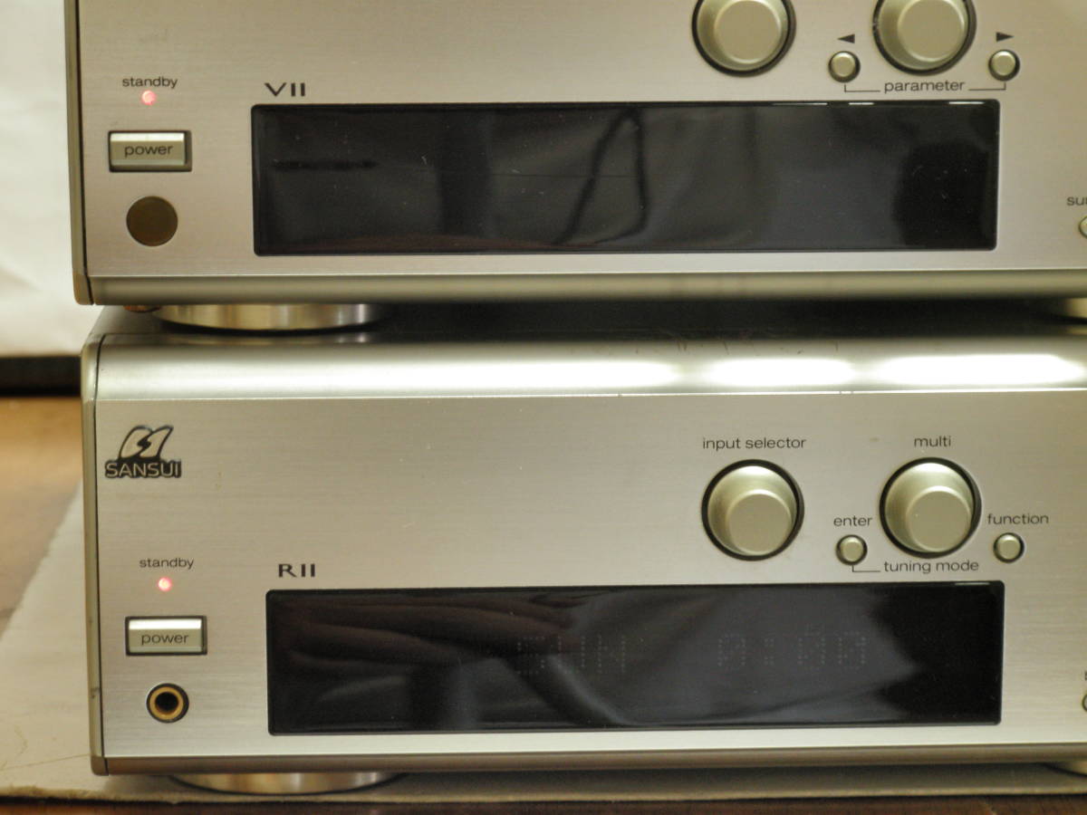 SANSUI R11 チューナーアンプ/V11イコライザー付きサラウンドアンプ