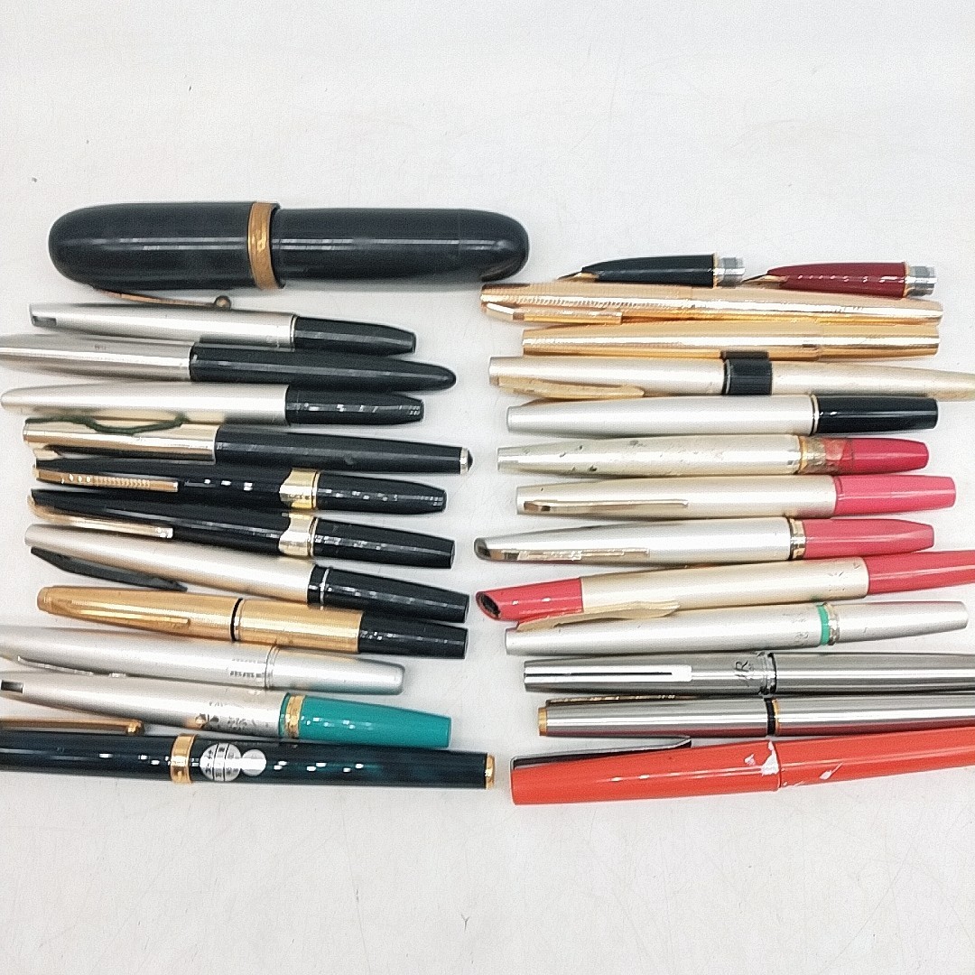 P203【1円スタート】 万年筆　まとめ　24本　ジャンク品
