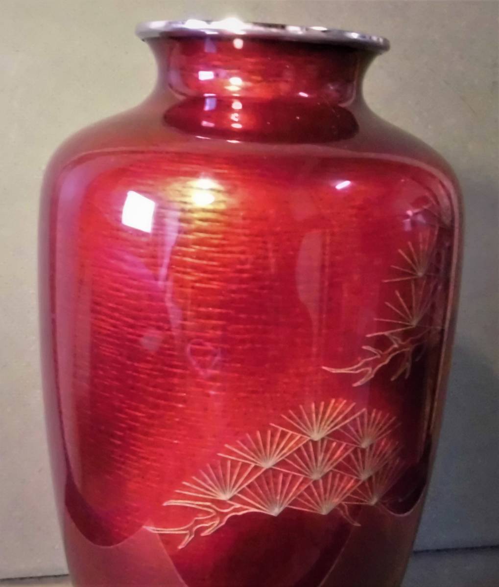七寶焼花瓶 ☆ 「赤花瓶 松葉紋様」 ☆ 四君子模様 有限会社佐藤七宝