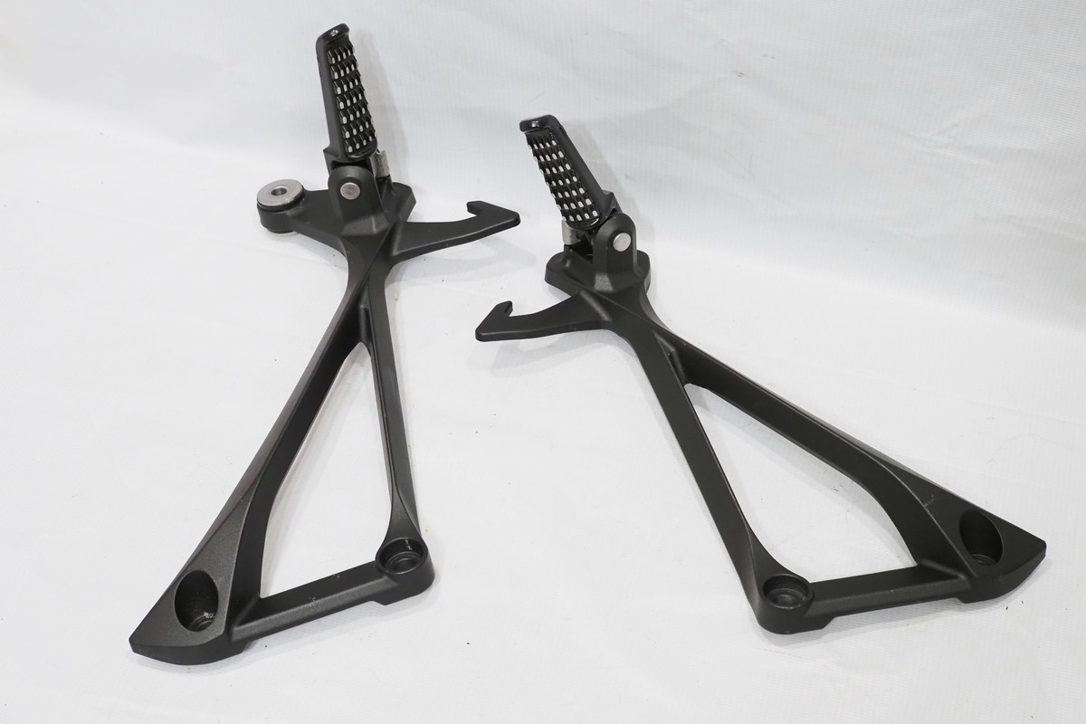 美品 ZX-10R ('11-15) 純正 タンデムステップ 左右セット ZX-10R ZX10R