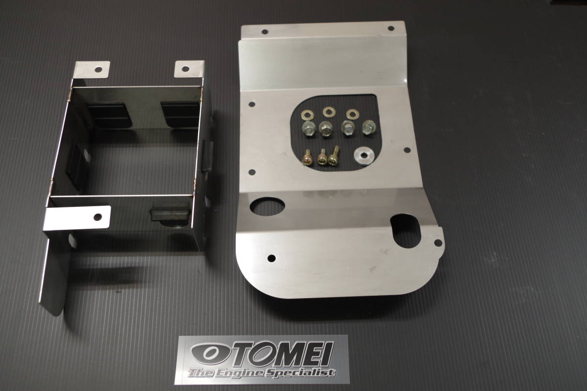 車のパーツ RB26 TOMEI 東名 オイルパンバッフルプレート新品