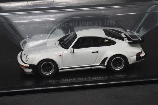 KYOSHO 京商 1/43 PORSCHE ポルシェ 911 TURBO ターボ 3.3 1988