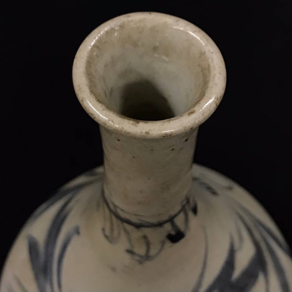 B16s13X 時代 李朝染付花瓶 中国美術 中国 古玩 花入 朝鮮美術 美術品