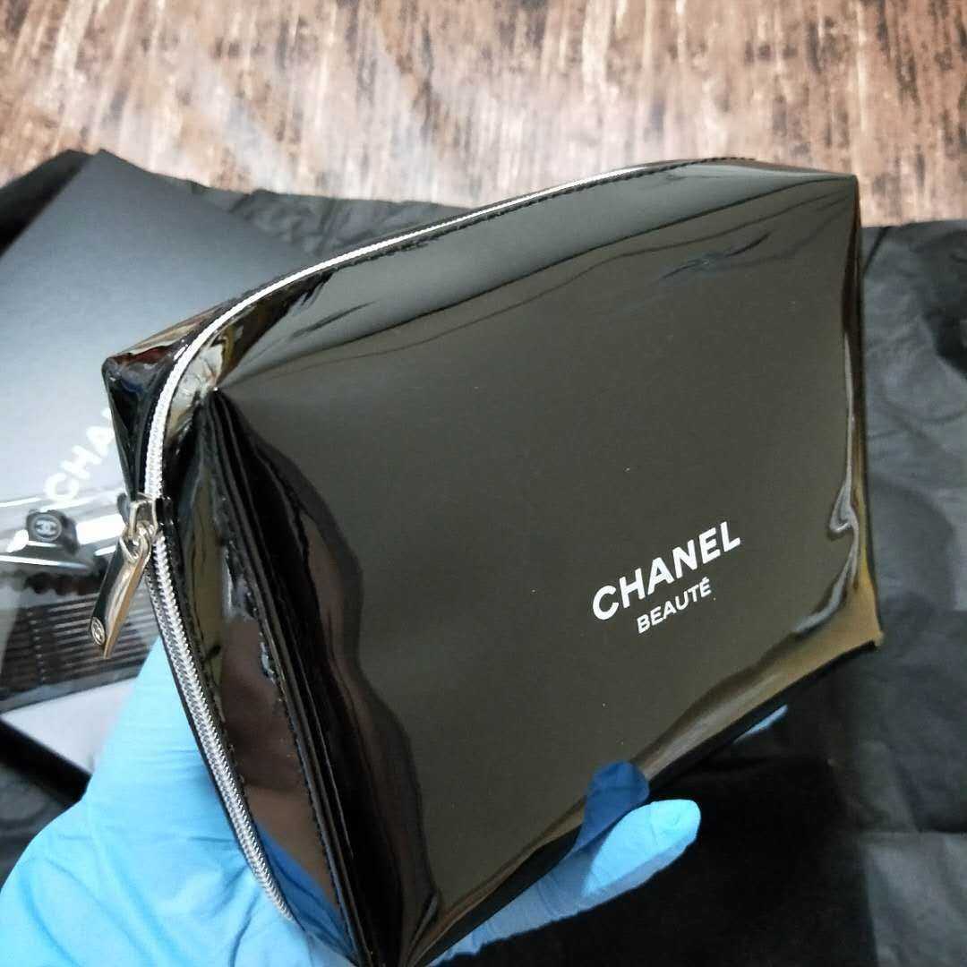 レア、大容量☆CHANEL シャネル ノベルティ コスメケース 黒 化粧 