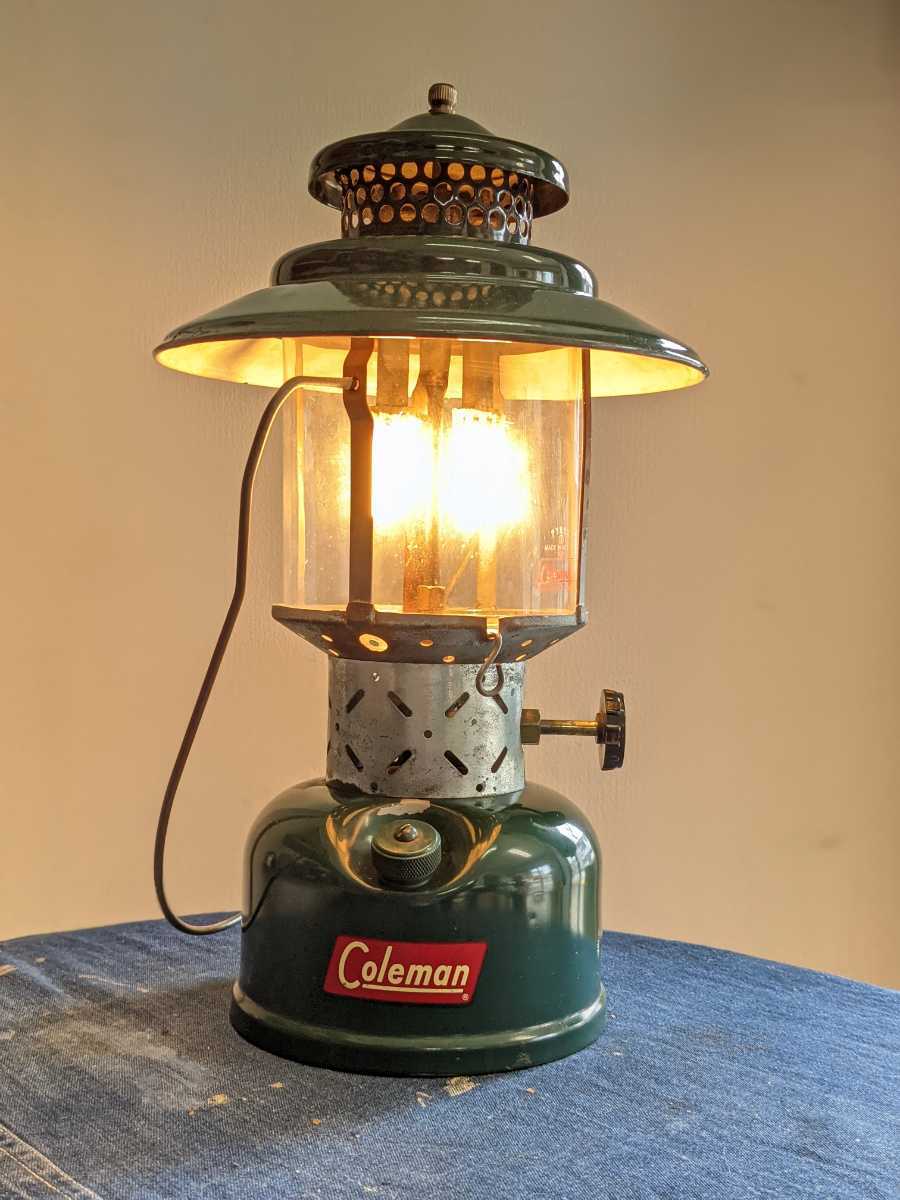 美品 1958年5月製造 ビンテージ Coleman コールマン 228E ランタン レッドボーダー ビッグハット 動作確認 キャンプ ビンテージランタン