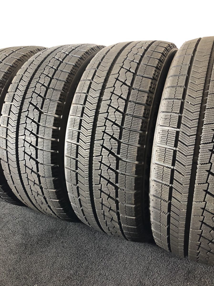 215/45R17 ブリヂストン/VRX 17年 スタッドレス バリ山 4本