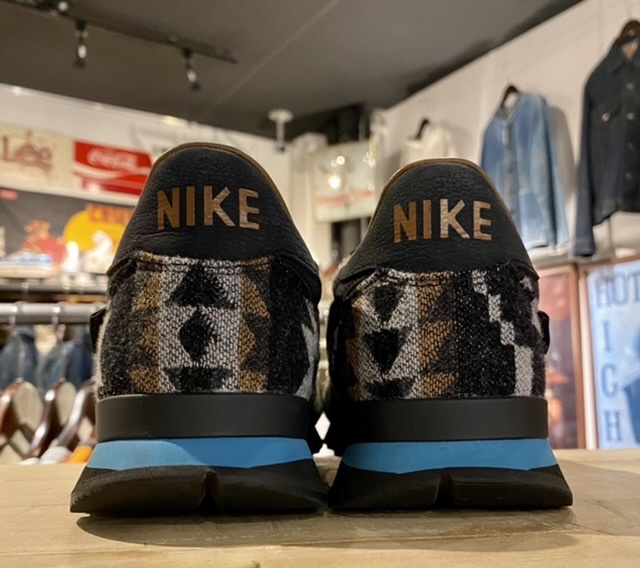 nike internationalist pendleton