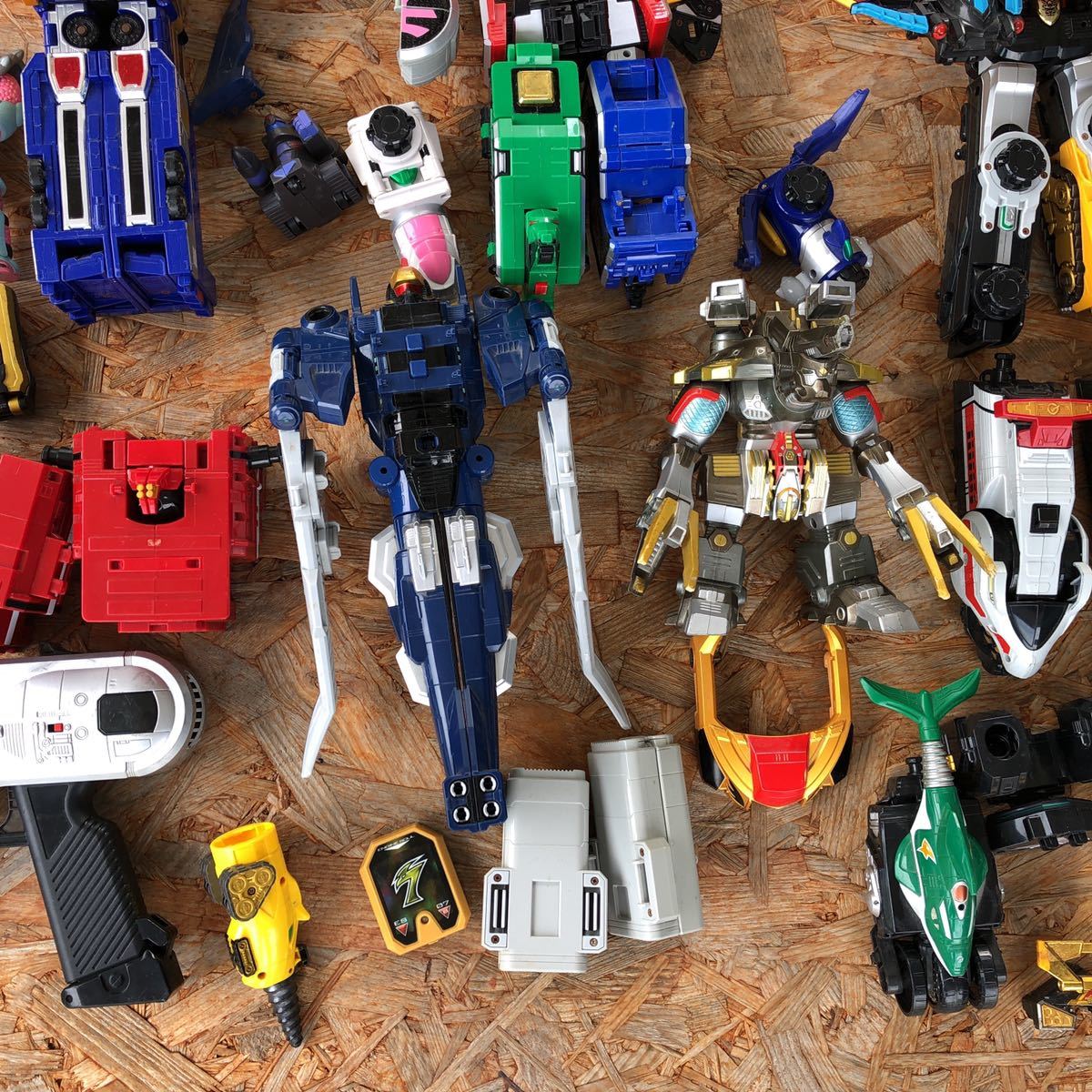 超合金 バンダイ 当時物 戦隊ロボ ゴーオンジャー　シンケンジャー　ゴセイジャー　ジュウライザー　　トランスフォーマー ウルトラマン　 シンケンオー : スーパーロボット超合金 PROJECT | エンジンオー