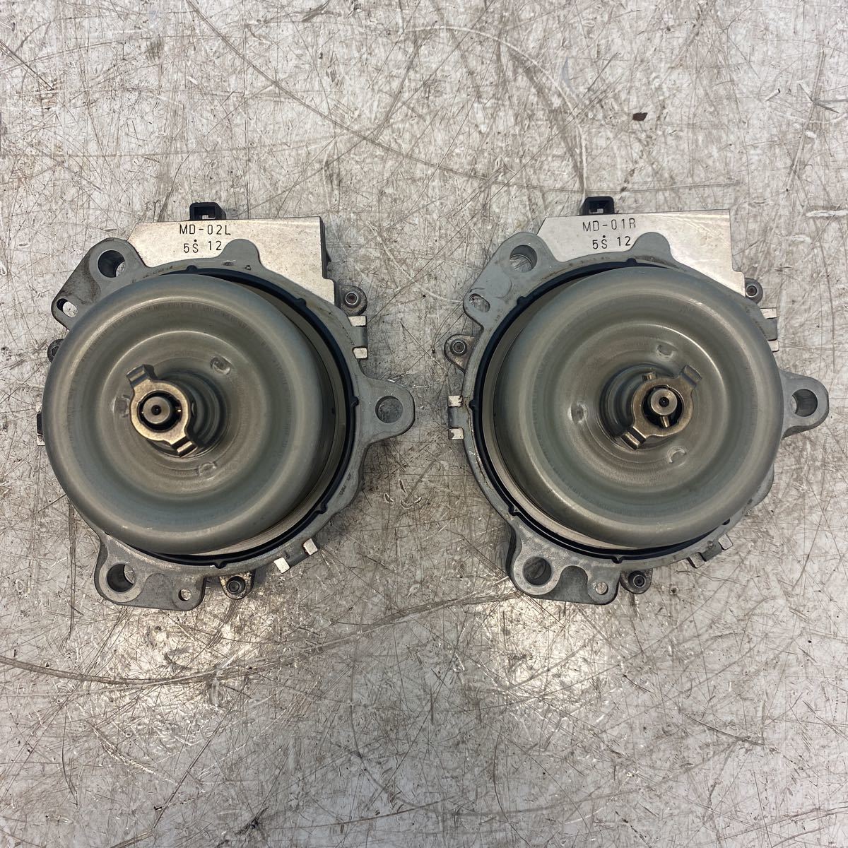 USF40 LS USE20 IS-F カムタイミングコントロールモーター 左