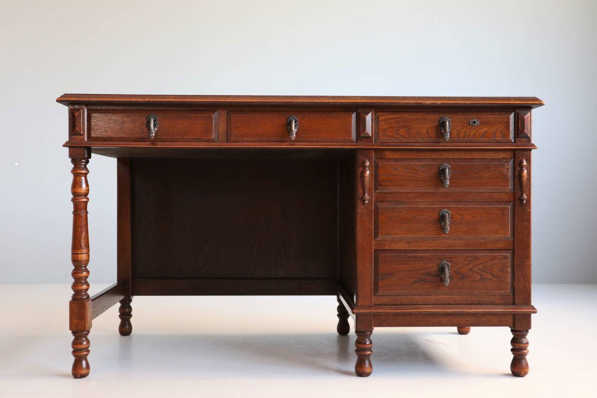 ○ 西洋家具、ルーマニア、片袖机と椅子、デスク、三越ブルージュ