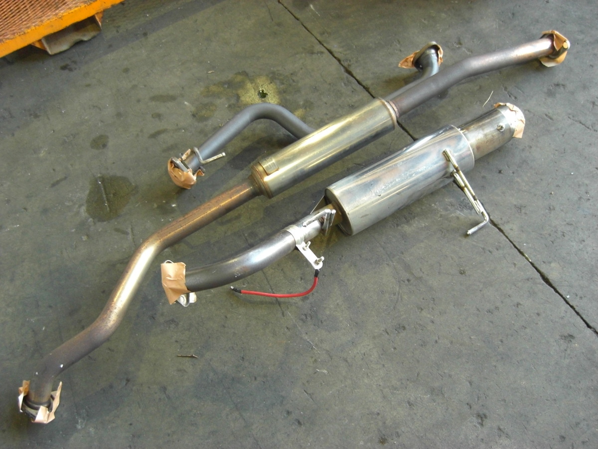 S Ak12 マーチ スポーツマフラー一式 保安基準適合品 社外品 売買されたオークション情報 Yahooの商品情報をアーカイブ公開 オークファン Aucfan Com