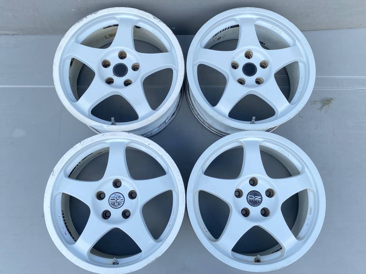 【希少】 OZレーシング クロノ OZ Racing 17インチ 8J +45 114.3/5穴 日本製 MADE IN JAPAN 4本 セ