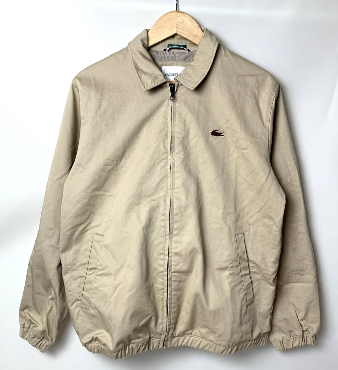 貴重 国内品 LACOSTE BEAMS BH005P ラコステ ビームス別注 17AW 赤ワニ スイングトップ コットンブルゾン ベージュ FR 50 US M