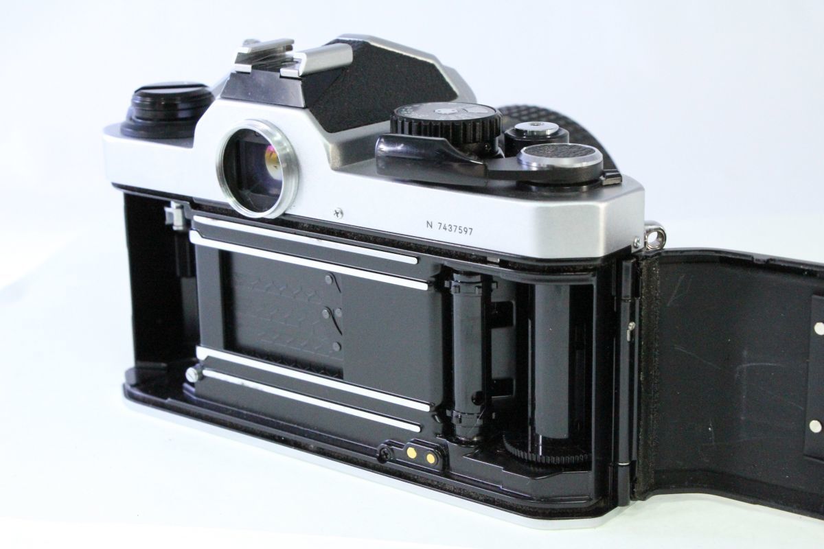 ジャンク☆ニコン Nikon NEW FM2 ボディ＋35-70mm☆13132 同梱歓迎