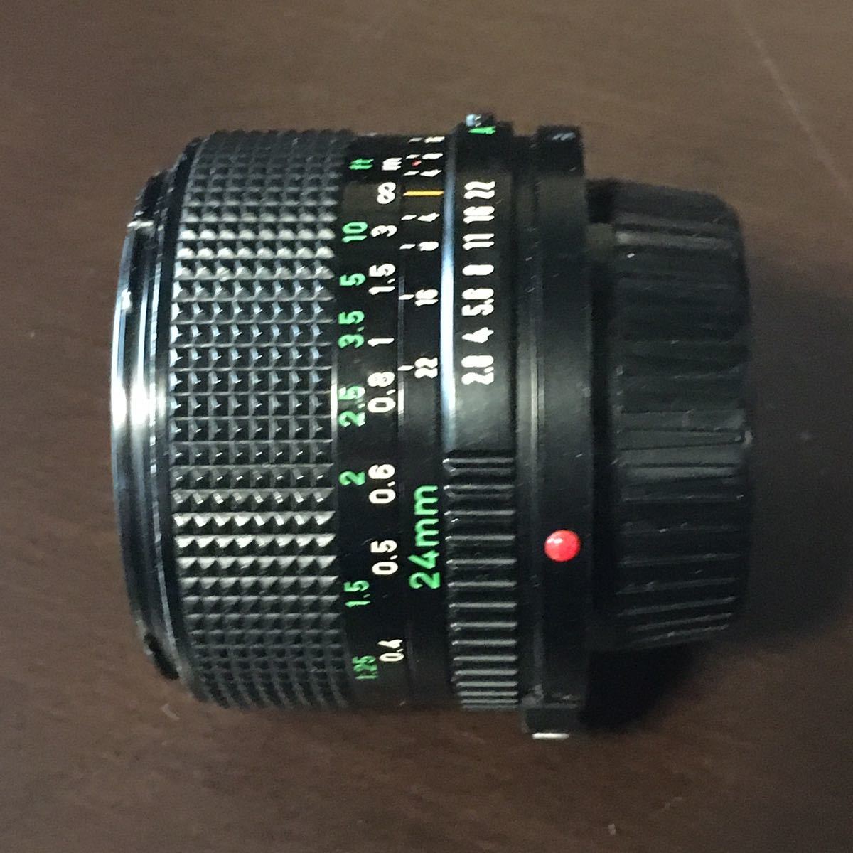 Canon New FD 24mm F2.8 単焦点広角レンズ フード付 24mm New フード付