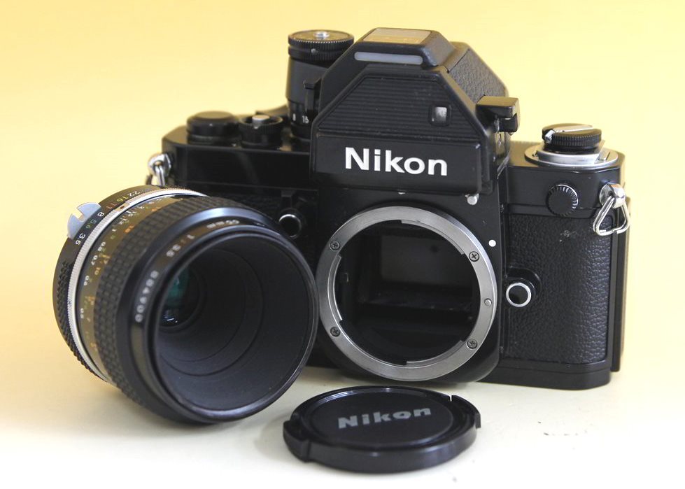 フィルムカメラ】ニコン NIKON F2 ブラックボディー Micro-NIKKOR 55mm