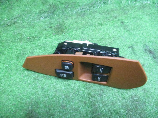 ソアラ UZZ40 トヨタ 純正 パワーウインドウスイッチ P/Wスイッチ 運転席側 茶 内装 パーツ Y02106072761900 ソアラ UZZ40 純正 パワーウインドウスイッチ☆ 1231☆UZZ40ソアラ パワーウィンドウ