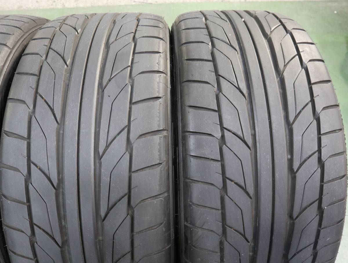 4本で送料無料 新品 NITTO ニットー NT555 265/40R22 106W 4本で送料無料 新品 NITTO ニットー NT555 265/40R22 106W