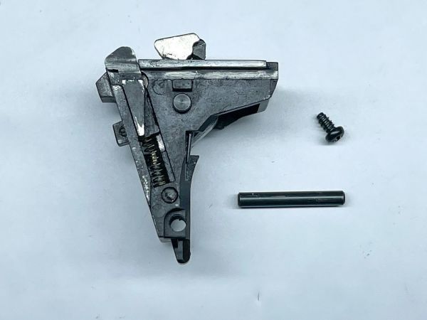 格安，新作 C82 グロック 18C リアシャーシ GLOCK ガスブローバック GBB 東京マルイ 検索用 G17 G18 G19 G26 G34 Gen.4(ガスガン)｜売買されたオークション情報、yahooの商品情報をアーカイブ公開 - オークファン ガスガン