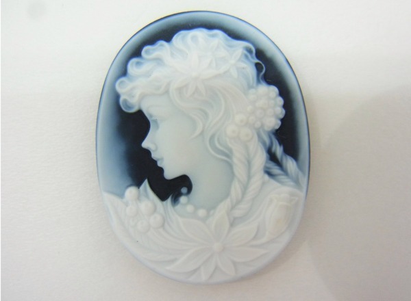 □ メノウ カメオ □ 女性/横顔 ブラック メノウ 枠なし 約横26ミリ×縦