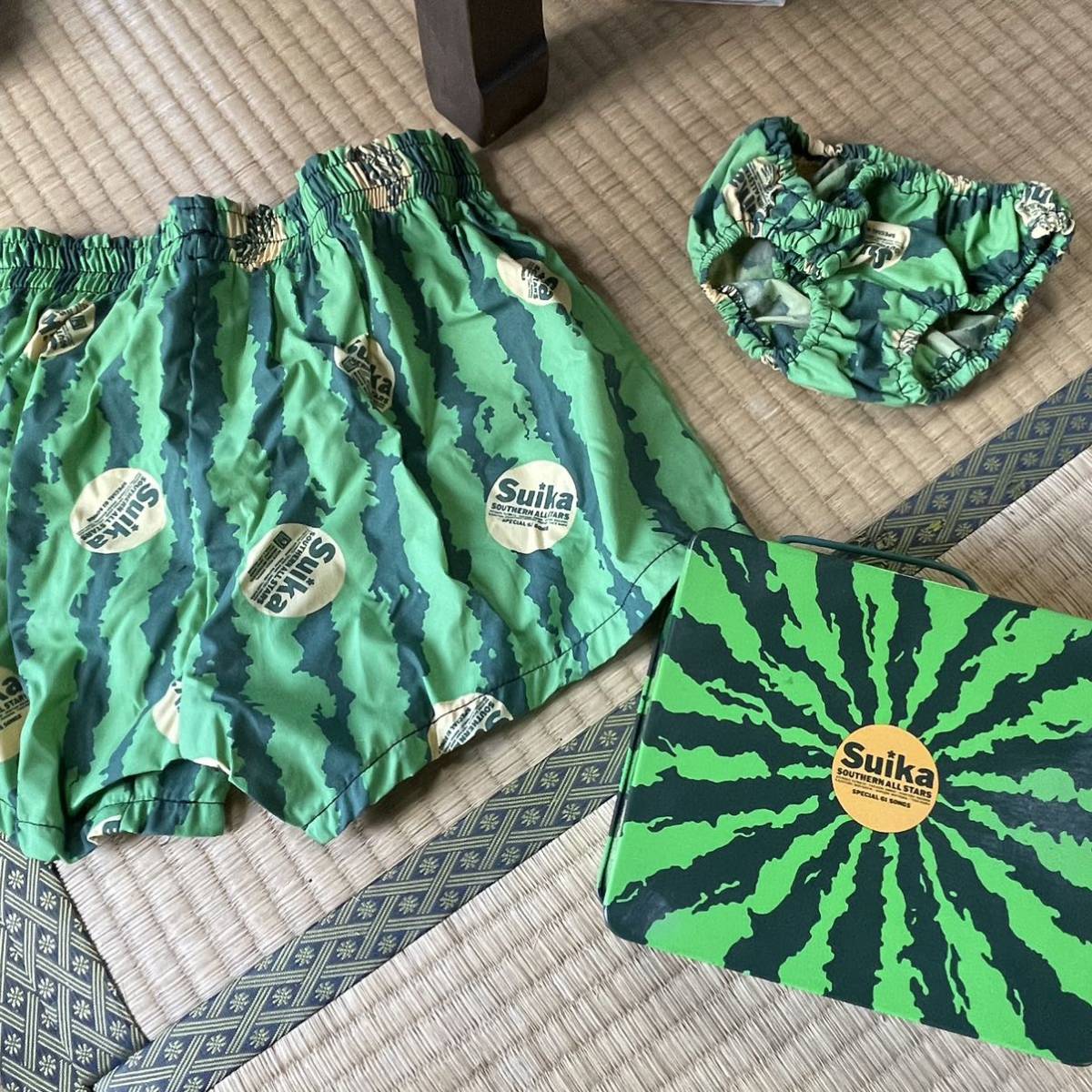 高見沢俊彦 エンジェルスプーン＆フォーク マット 2セット トートバッグ赤＆黒 高見沢俊彦 エンジェルスプーン＆フォーク マット 2セット トート