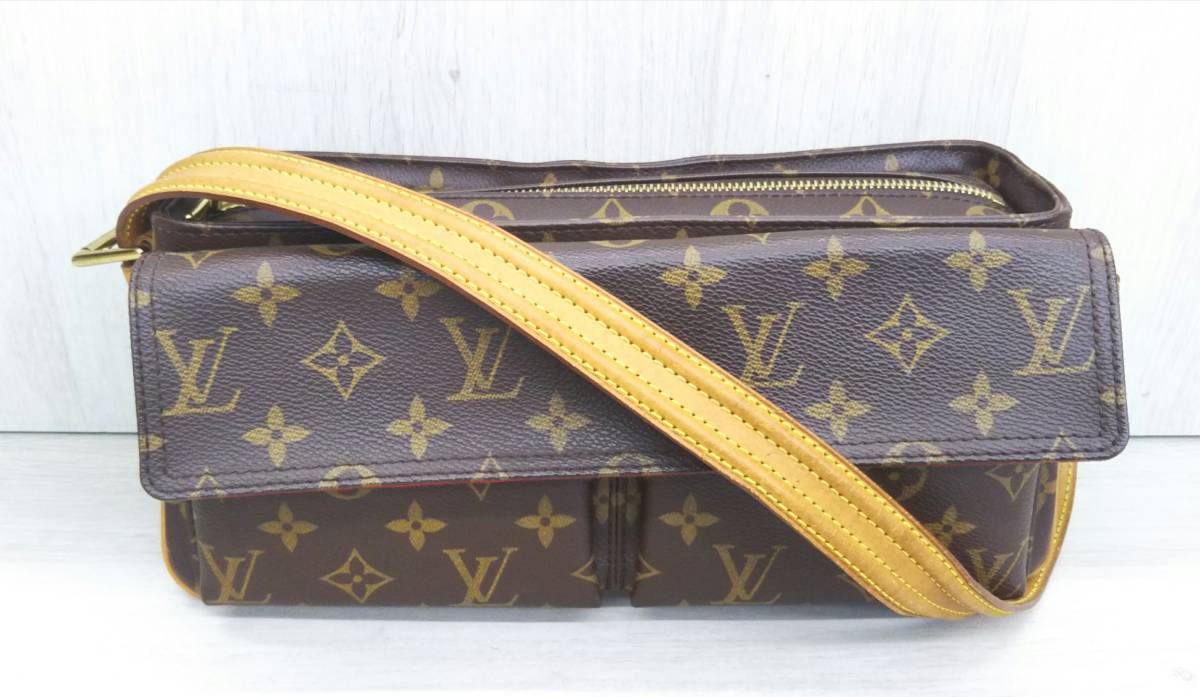 LOUIS VUITTON ルイ・ヴィトン モノグラム AR0064 M51164 ヴィバ・シテ 