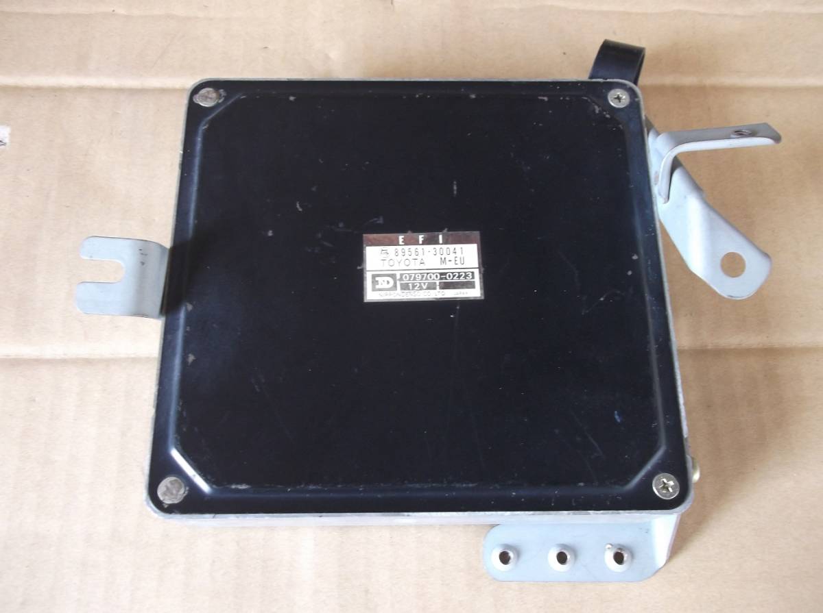M-EUエンジン用コンピューター（89561-30041）