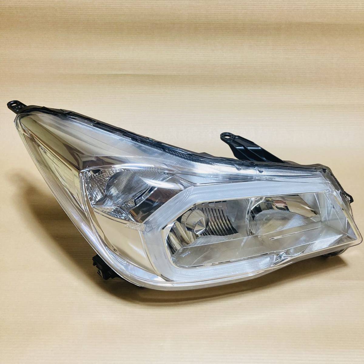 ☆前期 HID SJ5 フォレスター☆右ヘッドライト 打刻:8G クロームメッキ