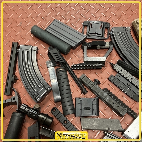 超お得？電動ガンジャンクパーツセット ジャンク】電動ガンパーツ詰め合わせ 3299同梱不可!! 電動ガン