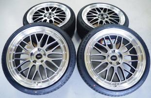 即納！深リム 前後同サイズ 人気のメッシュ 20inch 5H114.3 9.5J+42 