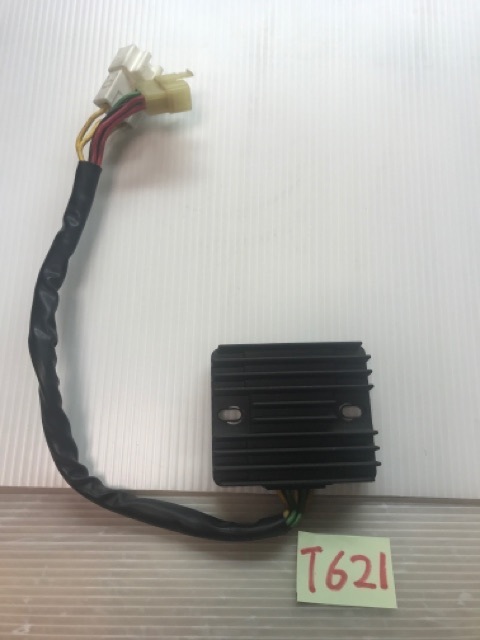 Honda 02-03 954RR, Regulator Rectifier CBR954RRプレッシャ