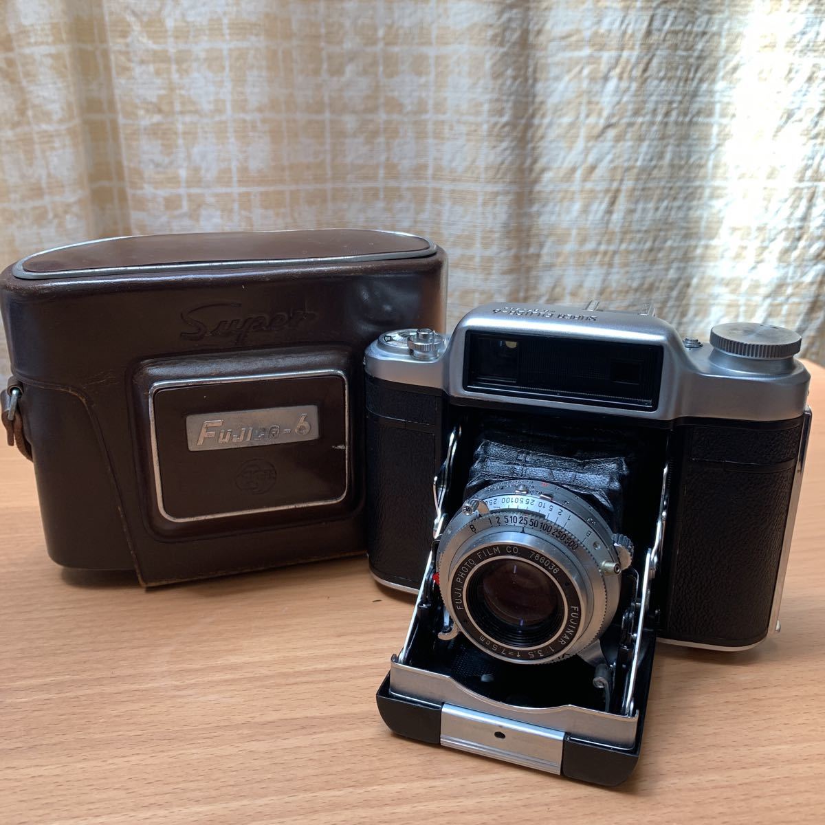 格安，得価 フジカ SUPER FUJICA 6ケース付き 蛇腹 フィルムカメラ