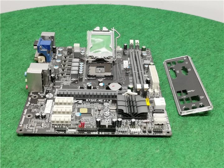 定番人気，安い マザーボード ECS B75H2-M2 BIOSま 表示 現状品 詳細不明(その他)｜売買されたオークション情報、yahooの商品情報をアーカイブ公開 - オークファン その他