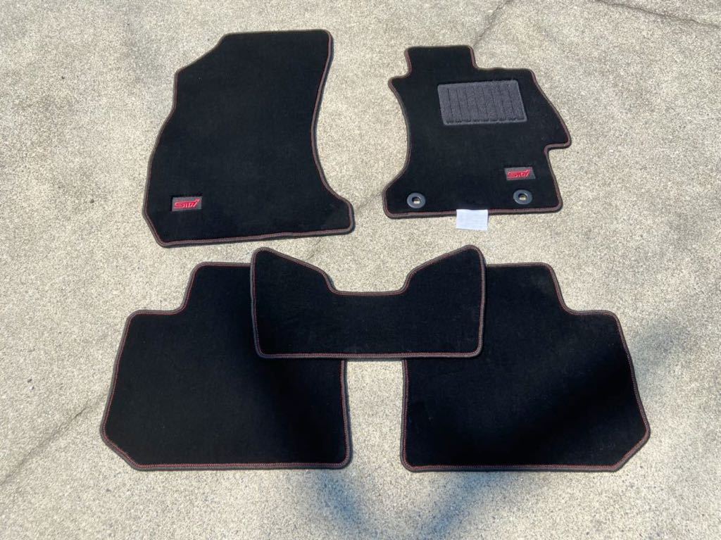 スバル 純正 STI フロアマット カーペット WRX STI S4 レヴォーグ VAG VAB VM4 VMG STI Sport 美品 J5017VA550 アクセサリー オプション