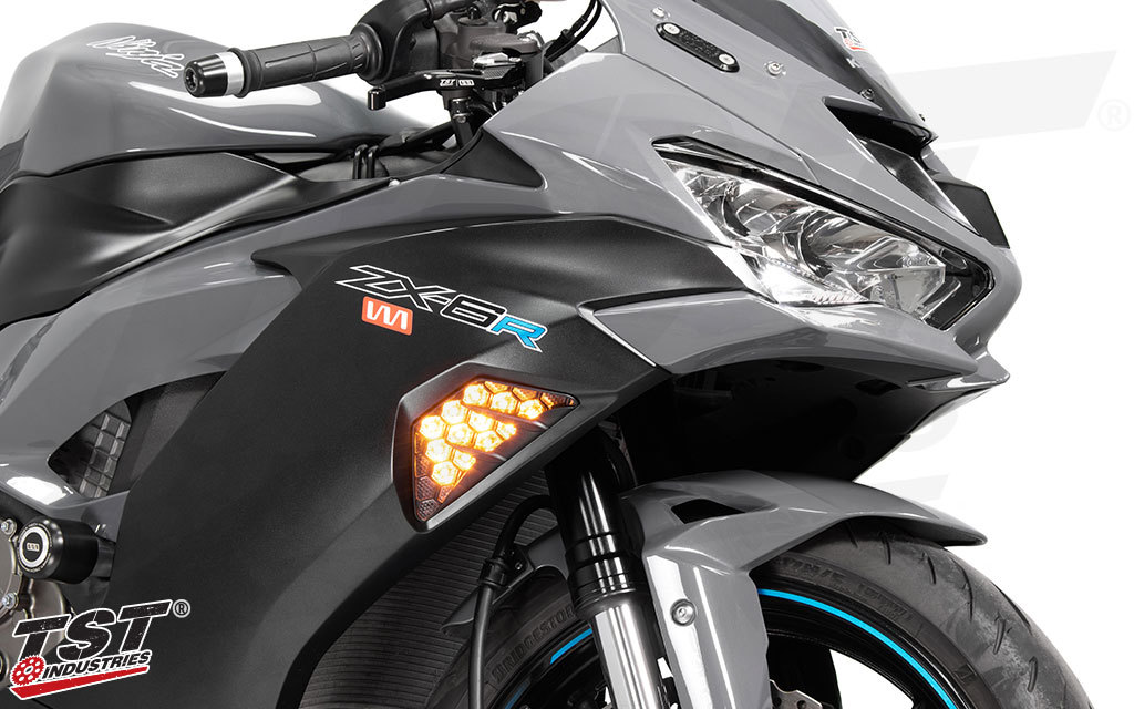 日本未発売 ! TST Industries ZX-25R NEXUS フロント LED ウィンカー