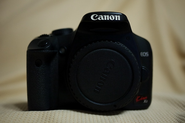 CANON キヤノン EOS KISS X2 レンズキット USED バッテリ3個付_1