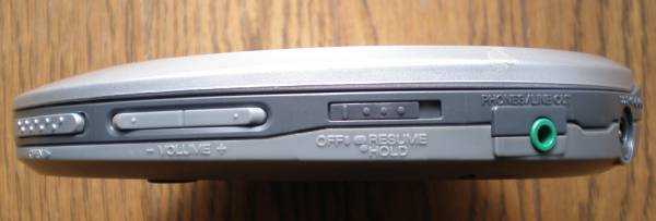 aiwa アイワ　CDプレーヤー　XP-V330　　中古品_3