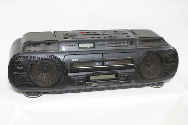 ☆サンヨーラジカセ ズシーン PH-Z60☆(ラジカセ)｜売買された