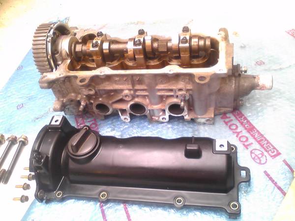 ダイハツ L700V EF-SEエンジン シリンダーヘッド (エンジン部品