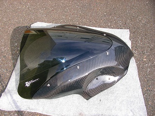 Buell カスノモータース製　カーボンスクリーン　ビキニカウル Buell LEO カーボンビキニカウル（スクリーン付き）(ビューエル用