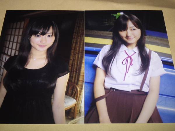 直筆サイン入 高田里穂写真集 秘密 L版限定生写真2枚B(た行)｜売買