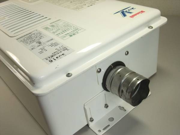 リンナイ 都市ガス給湯器 ユッコⅤ 売ります。 リンナイ ガス給湯器 ユッコV RUX-V1610SWFA-E 07年製 中古(バス