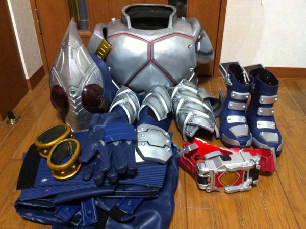 1/1 仮面ライダーブレイド レプリカ マスク アトラク(仮面ライダー