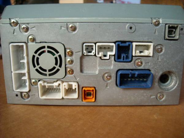 TOYOTA 08545-00361 KNP-5180 CDナビAVIC-XA8036ztジャンク品(トヨタ