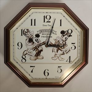 ディズニー からくり時計のヤフオク の相場 価格を見る ヤフオク のディズニー からくり時計のオークション売買情報は14件が掲載されています