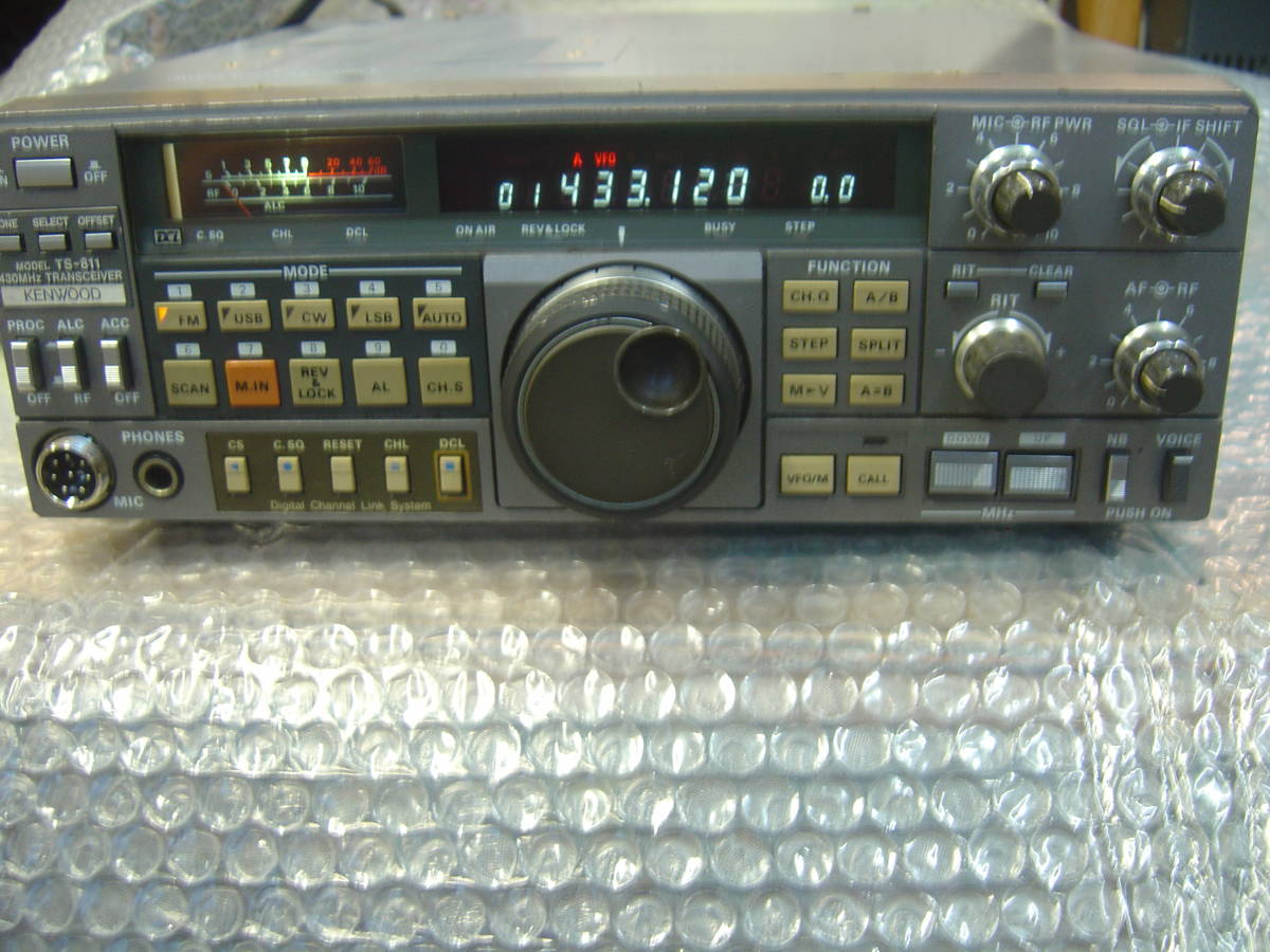 トリオ　ＴＳ－８１１　動作品 KENWOOD 430MHz トランシーバー ts-811 中古 TS-811のディスプレーユニット