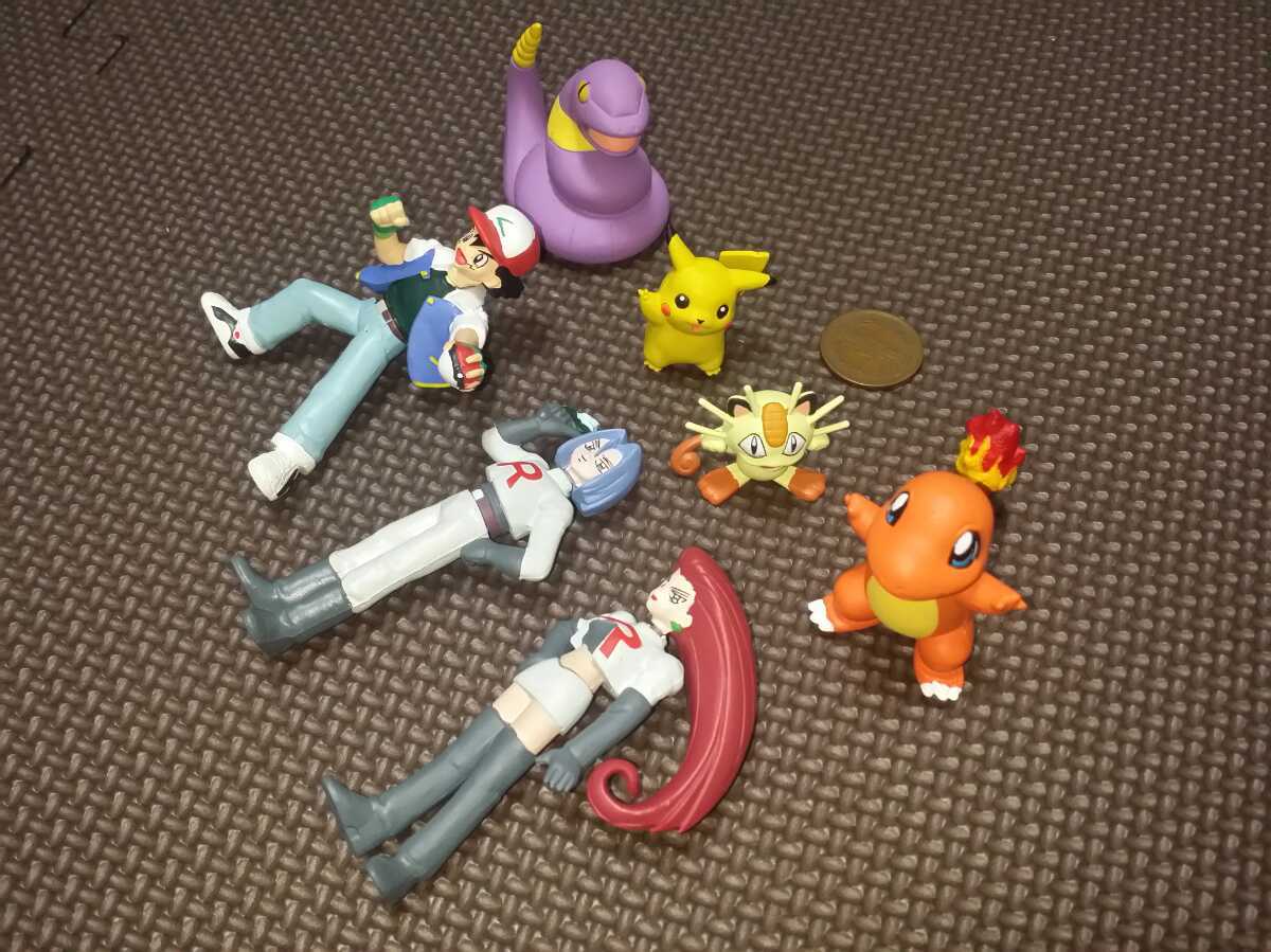 ポケモン ヒトカゲ TOMY ポケモン初期まとめて 希少レトロ ぬいぐるみ 