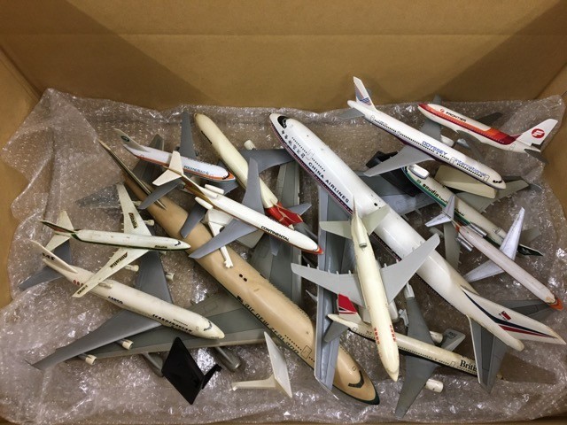 飛行機模型 完成品等市販品 ドラゴン など まとめて /現状渡し