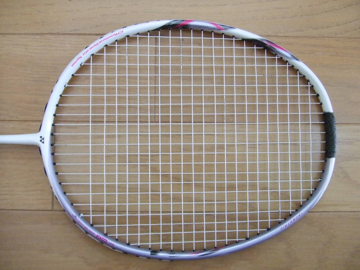 YONEX ASTROX 66 4U G6 バドミントンラケ YONEX AX66 アストロクス66